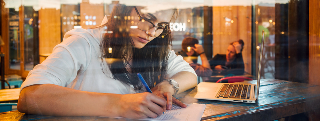5 Benefits of Studying Online